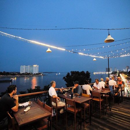 The Quay Boutique Hotel Phnom Penh Dış mekan fotoğraf