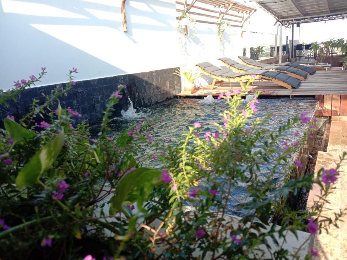 The Quay Boutique Hotel Phnom Penh Dış mekan fotoğraf